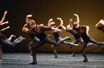 Lar Lubovitch Dance Company in The Legend of Ten; photo Cherylynn Tsushima